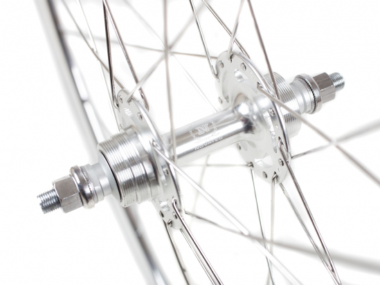 WHEELSET POLISHED SILVER 30mm NOVATEC