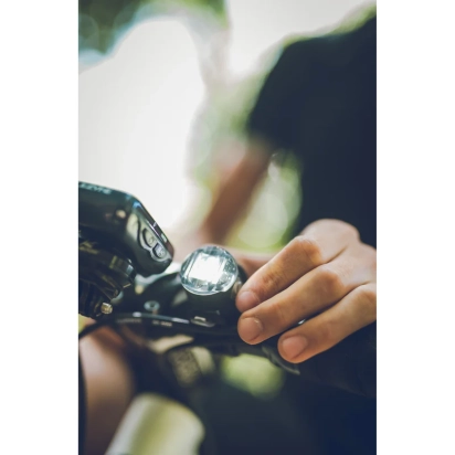 LIGHT SET FEMTO USB DRIVE BLACK LEZYNE